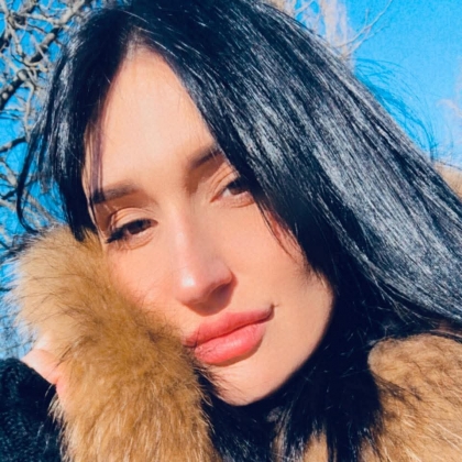 ���������  �����